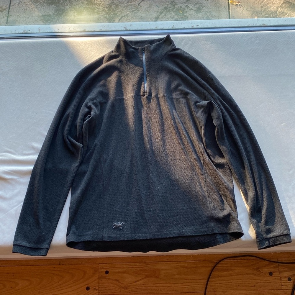 Vintage Arcteryx quarter zip pullover